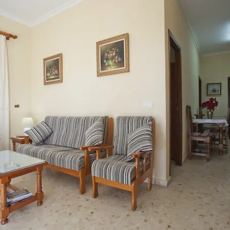 Apartment Aunt Antonia House