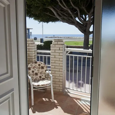 Aunt Antonia House Apartment